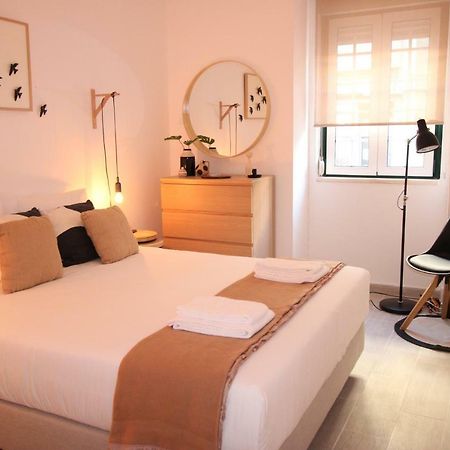 Apartamento Nas Olaias A 5 Minutos Da Faculdade Isel E Ist Lisbon Exterior photo